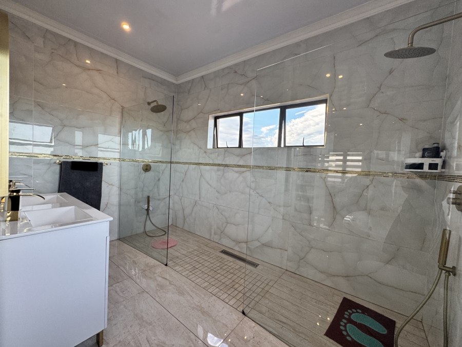 4 Bedroom Property for Sale in Doringkruin North West